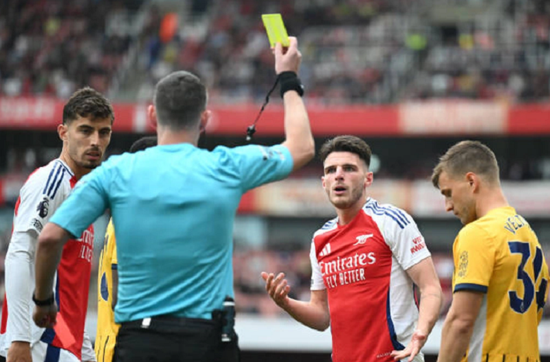 arsenal-khong-phuc-do-loi-cho-trong-tai-sau-tran-hoa-truoc-brighton