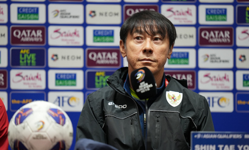 bi-lao-cam-hoa-hlv-shin-tae-yong-do-thua-cho-doi-hinh-chung-toi-chi-cu-doi-tre-da-aff-cup-muc-tieu-cua-toi-la-world-cup-chu-khong-phai-giai-nay