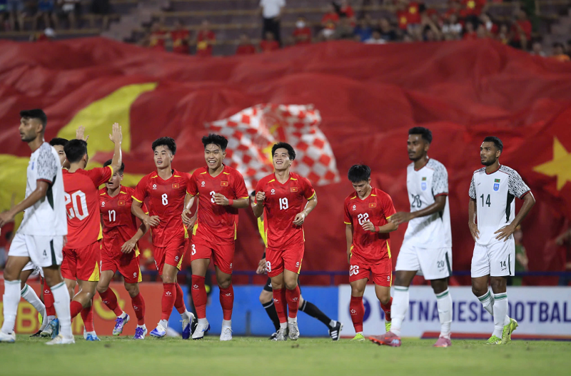 nhan-duoc-qua-lon-u23-viet-nam-tu-tin-chinh-phuc-sea-games